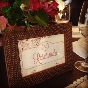 plaquinha reservado